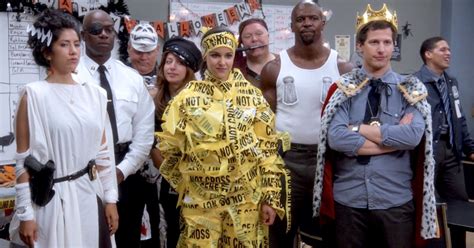 Brooklyn Nine-Nine: Every Halloween Heist Episode, Ranked - TrendRadars