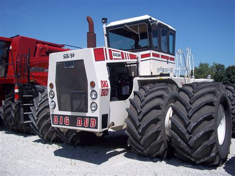 Big Bud 525/50 from the left | Farm Equipment | Pinterest | Tractor, Heavy equipment and Wheels