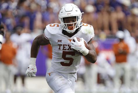 Photos: Bijan Robinson runs all over TCU, Texas celebrates win over Horned Frogs