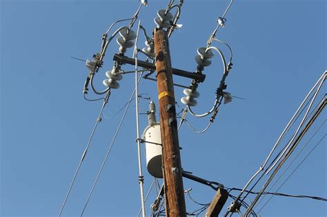 Blown transformer leads to power outage on Rhode Island - Power Transformer News