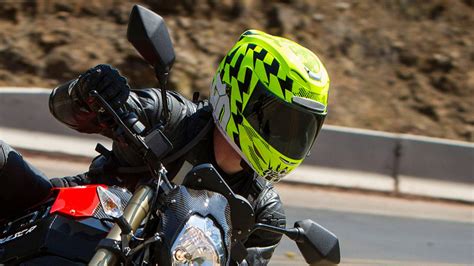 The Best Color For a Motorcycle Helmet: Safety First!?