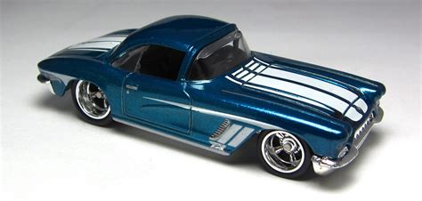 First Look: Hot Wheels 2013 ’62 Corvette Super Treasure Hunt… – theLamleyGroup