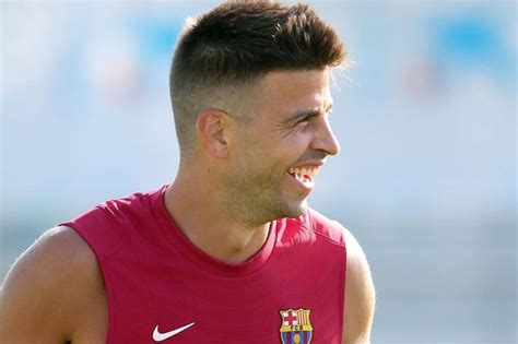 Pique Haircut 2022