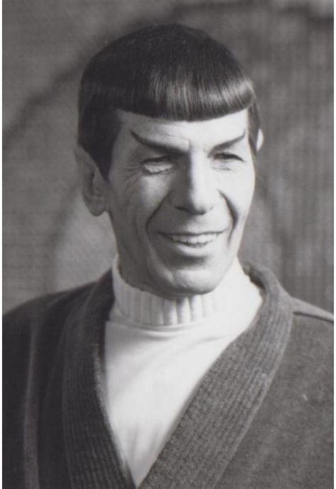 Leonard Nimoy Spock Star Trek | Star trek characters, Star trek images, Star trek movies