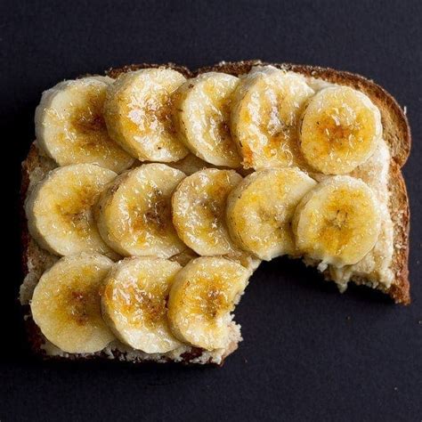 Peanut Butter Banana Toast - 40 Aprons