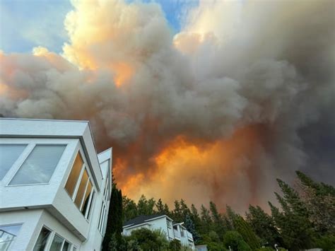 West Kelowna Fire. My childhood home surrounded by smoke. : r/kelowna