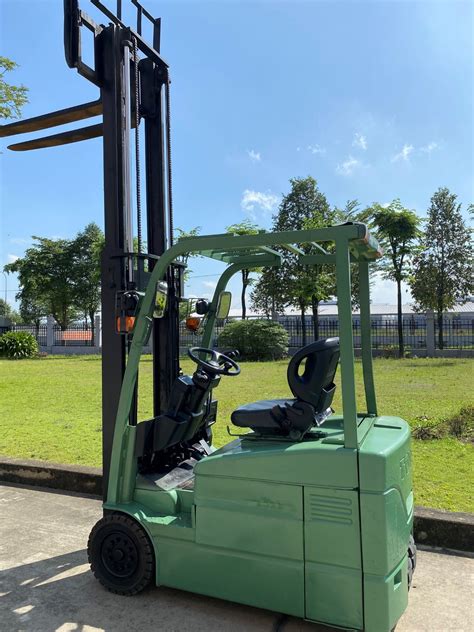 Toyota 1.5 ton electric forklift - Sitting and driving - Xe Nâng Tín Phú Hưng