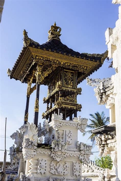 Hindu Temple Roofs, Toyopakeh, Nusa Penida, Indonesia Editorial Image - Image of decoration ...