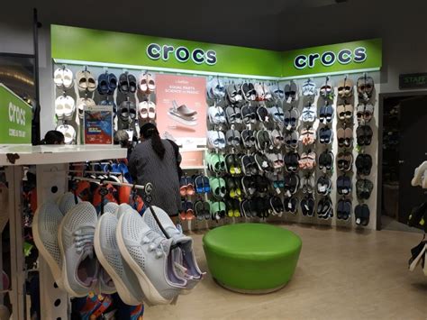 Crocs Stores in Thailand – Let's visit Thailand