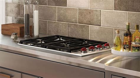 The Best 30-Inch Gas Cooktops (Reviews / Ratings / Prices)