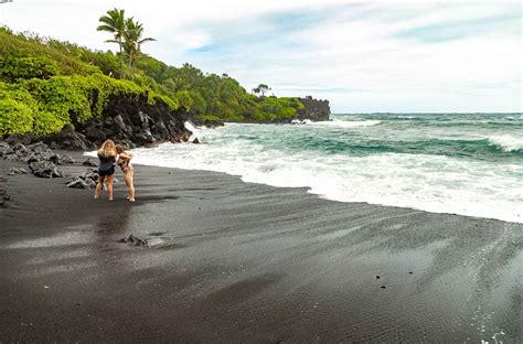 Maui Black Sand Beaches | Must Do Stop On Road To Hana