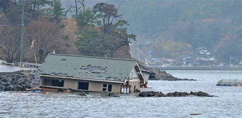 Why Japan’s tsunami survivors risked everything for their belongings