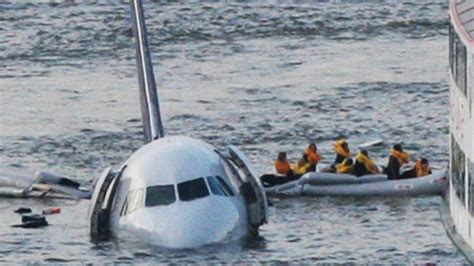 WATCH: Trailer for 'Sully' movie about Flight 1549 'Miracle on the Hudson' water landing ...