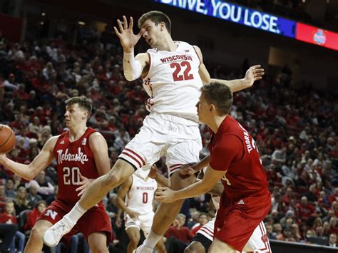 No. 24 Wisconsin wins at Nebraska, 62-51 | NCAA.com