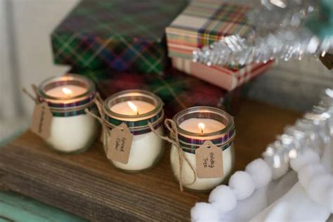 Easy DIY Scented Candles | HGTV