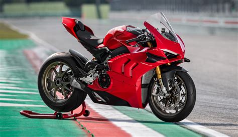 2020 Ducati Panigale V4 / V4 S [Specs & Info] | wBW