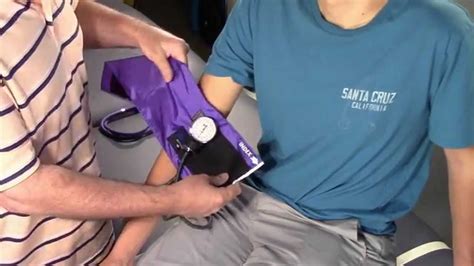 How to Take an Arm Blood Pressure (Classic Way) + Korotkoff sounds & the Auscultatory gap - YouTube