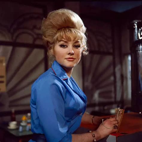 ACTRESS ANGELA LOVELL Posed On The Set Of The Tv Drama Series 1960s Old Photo EUR 6,58 - PicClick FR