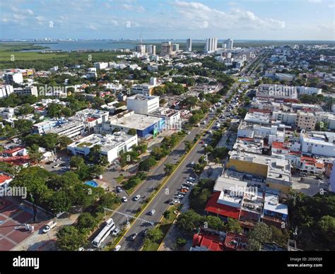 Avenida Tulum Avenue aerial view in downtown Cancun, Quintana Roo QR, Mexico Stock Photo - Alamy