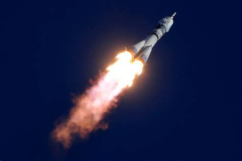 Rocket blasts off for ISS carrying Olympic torch | The Japan Times