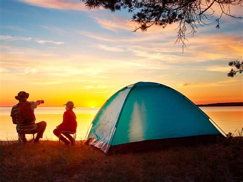 10 Best Extra Large Family Camping Tents | 2020