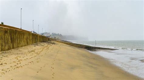 New year and new milestone for Isle of Wight flood defences - Water Magazine