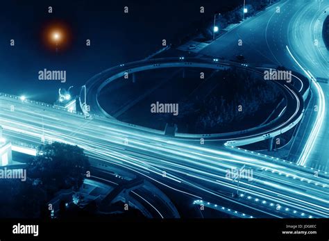 Overpass at night, heavy traffic Stock Photo - Alamy