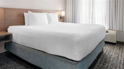 Spacious Hotel Rooms near Six Flags Over Texas | Hyatt Place Dallas ...