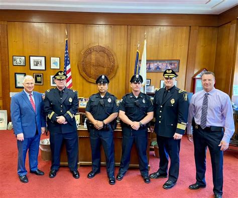 Lynn Police welcome two new officers, captain - Itemlive