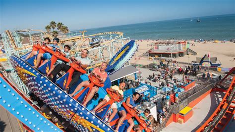 The Insider's Guide to the Santa Cruz Beach Boardwalk this Summer - Mommy Nearest