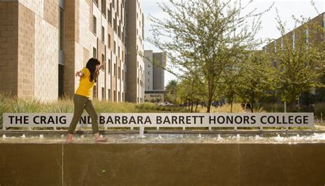 Barrett, The Honors College chapter | ASU Alumni