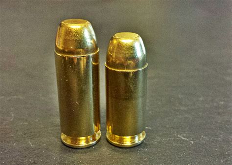 Why I Shoot .40 Through My Unmodified 10mm GLOCK - The Truth About Guns