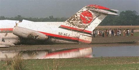 Crash of a Fokker F28 Fellowship 4000 in Sylhet | Bureau of Aircraft Accidents Archives