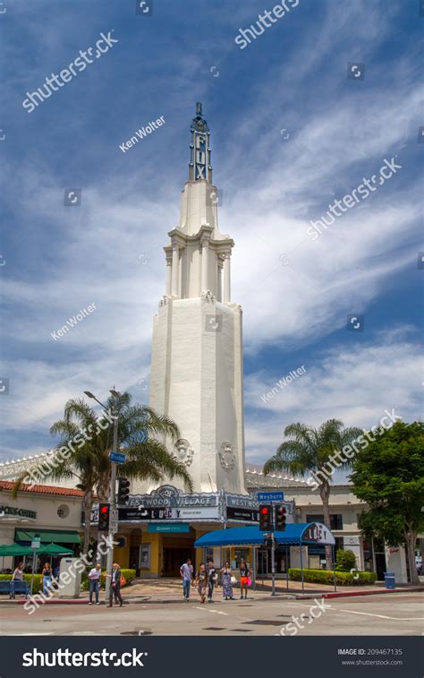 19,207 Westwood Village California Images, Stock Photos & Vectors ...