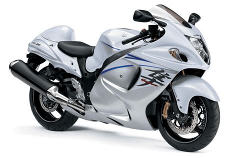 Suzuki Hayabusa superbike to be assembled in India, now to be priced Rs. 13.57 lakh