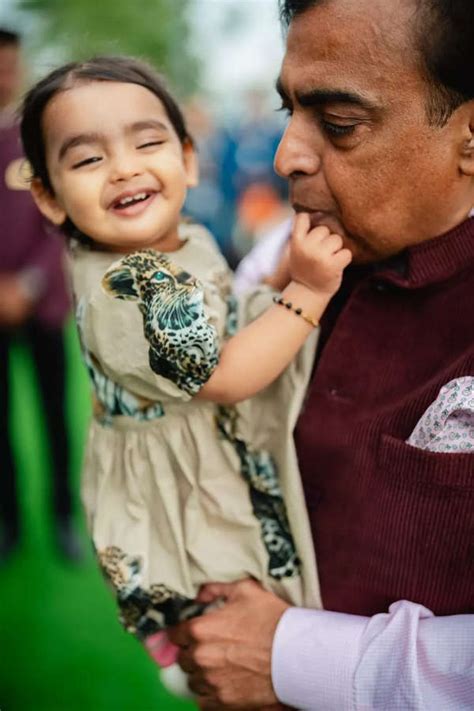 Mukesh Ambani shares cute moment with Isha Ambani's daughter Aadiya ...