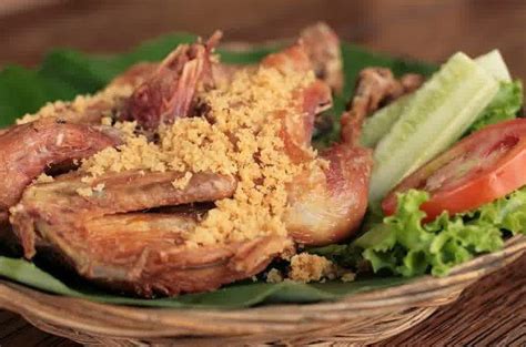 Resep Cara Membuat Bebek Goreng Kremes Empuk Renyah | Resep Masakan ...