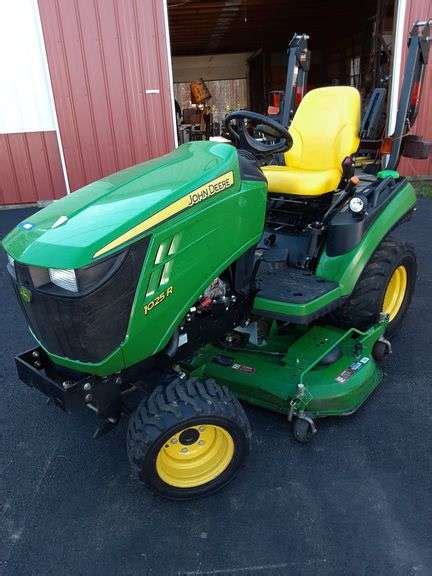 John Deere 1025R Tractor w/ 54" Mower Deck - Delaware Auction Center