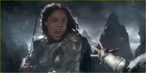 Photo: tessa thompson thor ragnarok trailer 11 | Photo 3932430 | Just ...