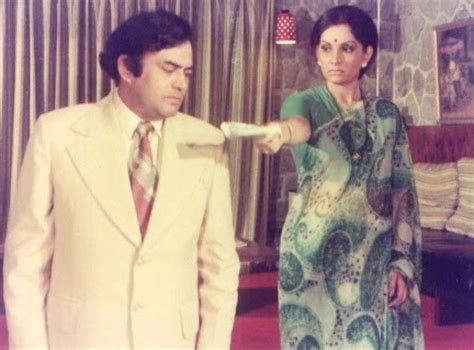 Vidya Sinha & Sanjeev Kumar in Pati Patni Aur Woh | Sanjeev kumar, Bollywood actors, Retro bollywood