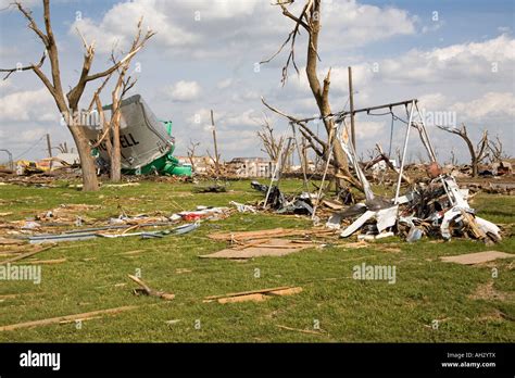 Tornado damage in greensburg after hi-res stock photography and images ...