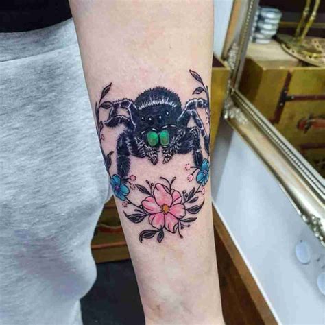 Scary, Venomous, Cute - The Spider Tattoo Guide You Were Waiting For - Tattoo Stylist