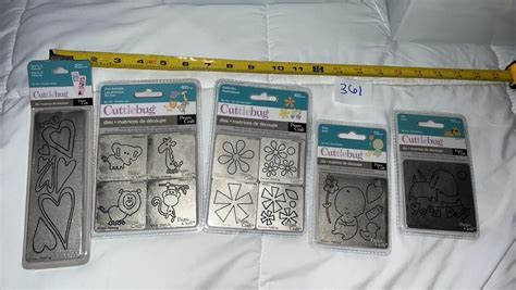 lot of 5 cuttlebug die cuts see pics | EstateSales.org