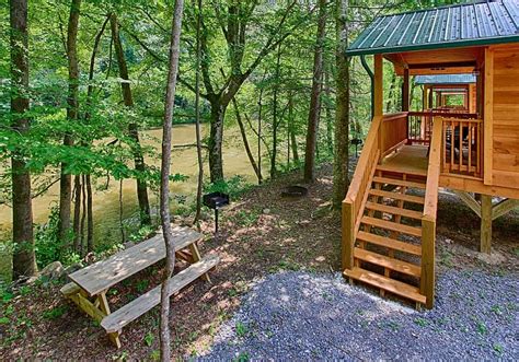 Smoky Mountain Cabins at Pigeon River Campground