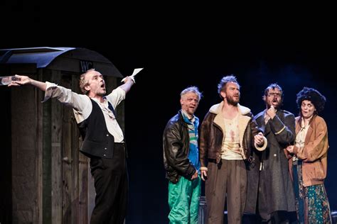 The Titanic Orchestra, Edinburgh Fringe review: John Hannah sinks in bizarre Bulgarian drama ...