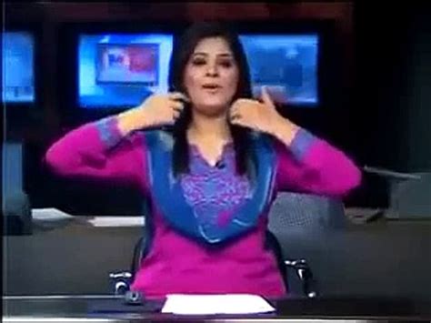 42 news anchors funny bloopers. - video Dailymotion