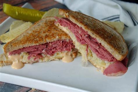 Make an all-time favorite, classic sandwich with this delicious Reuben on Rye blue ribbon ...