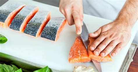 How to Get Rid of the Fish Smell | Reader's Digest - Reader's Digest