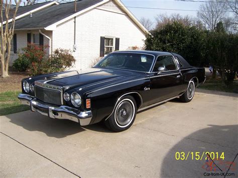 1976 Chrysler Cordoba Base Hardtop 2-Door 5.9L