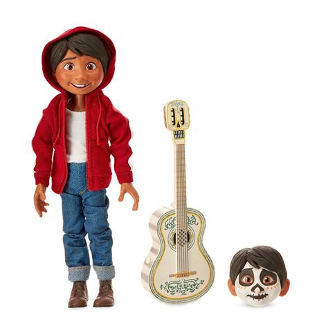 Disney Pixar Coco Muñeco Miguel Canta 20cm Disney Store 2017 - $ 1,549.00 en Mercado Libre